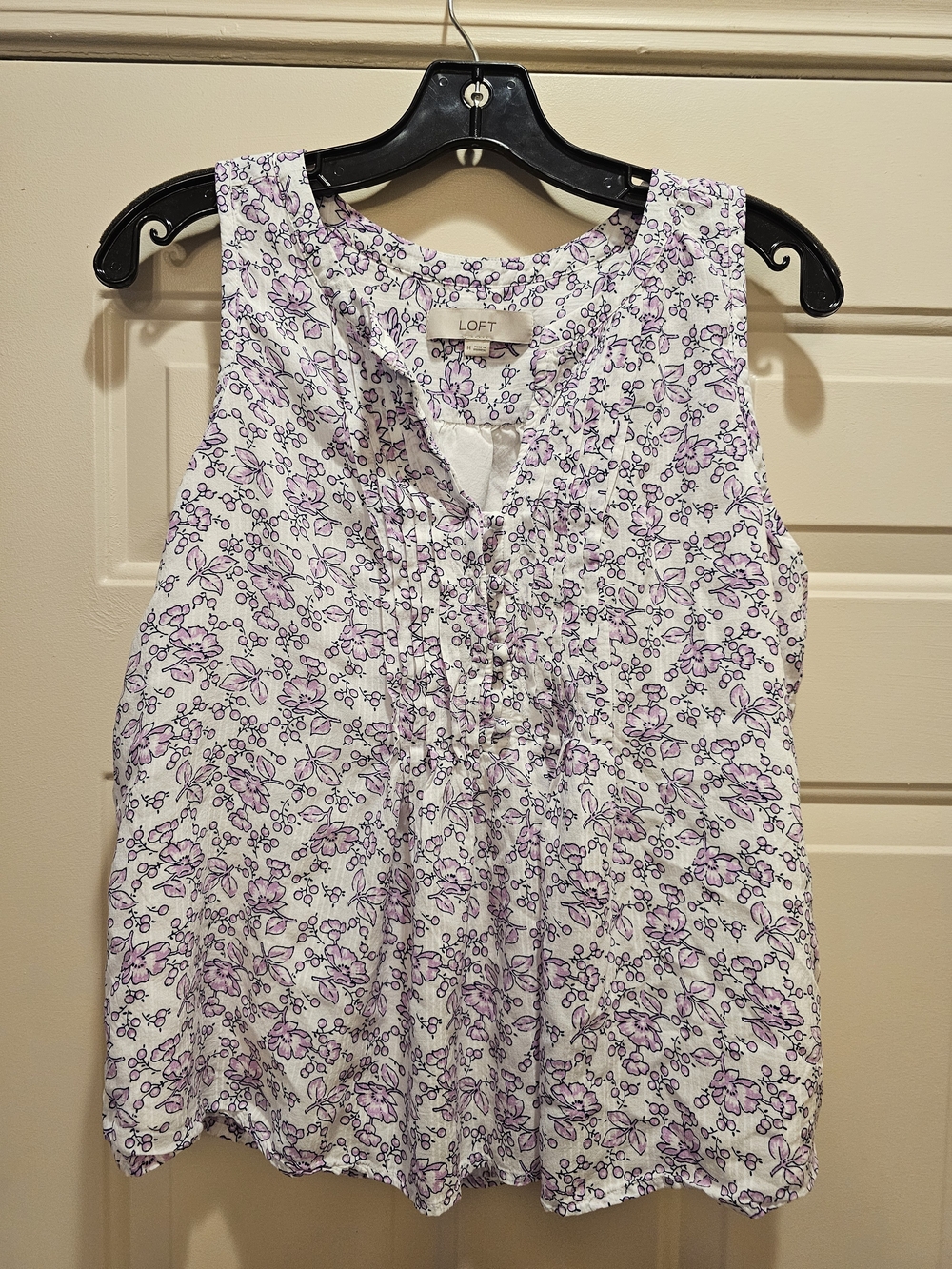 LOFT White and Purple Floral Pintuck Sleeveless Top